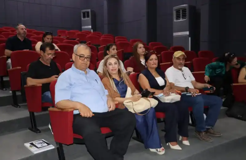 DİJİTAL KÖPRÜ VE ETİK PROJESİ HATAY’DA GAZETECİLERLE BULUŞTU! 