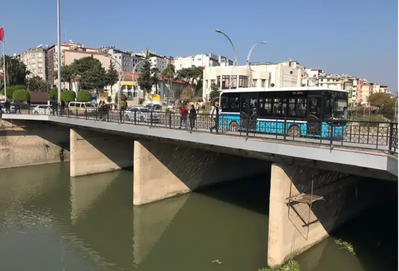 ATA KÖPRÜSÜ YIKILACAK! 