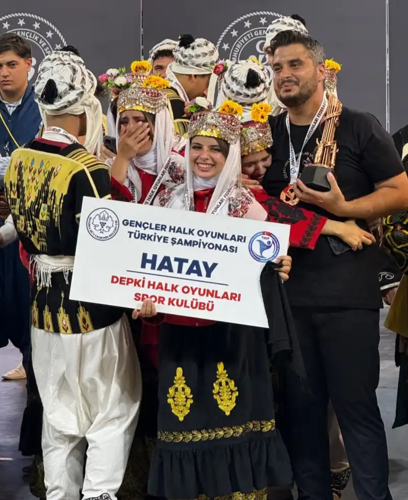 HATAY DEPKİ HALK OYUNLARI EKİBİ ŞAMPİYONADA...