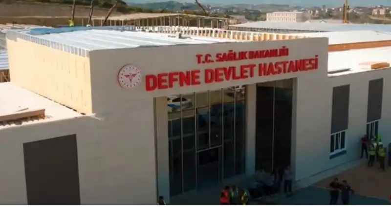 DİKKAT ÇEKEN ZORLU AMELİYAT!