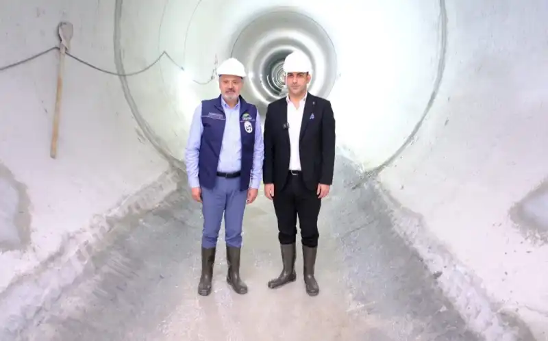ÖZGÜN:BU ŞEHİR SİYASET DEĞİL, HİZMET BEKLİYOR! 