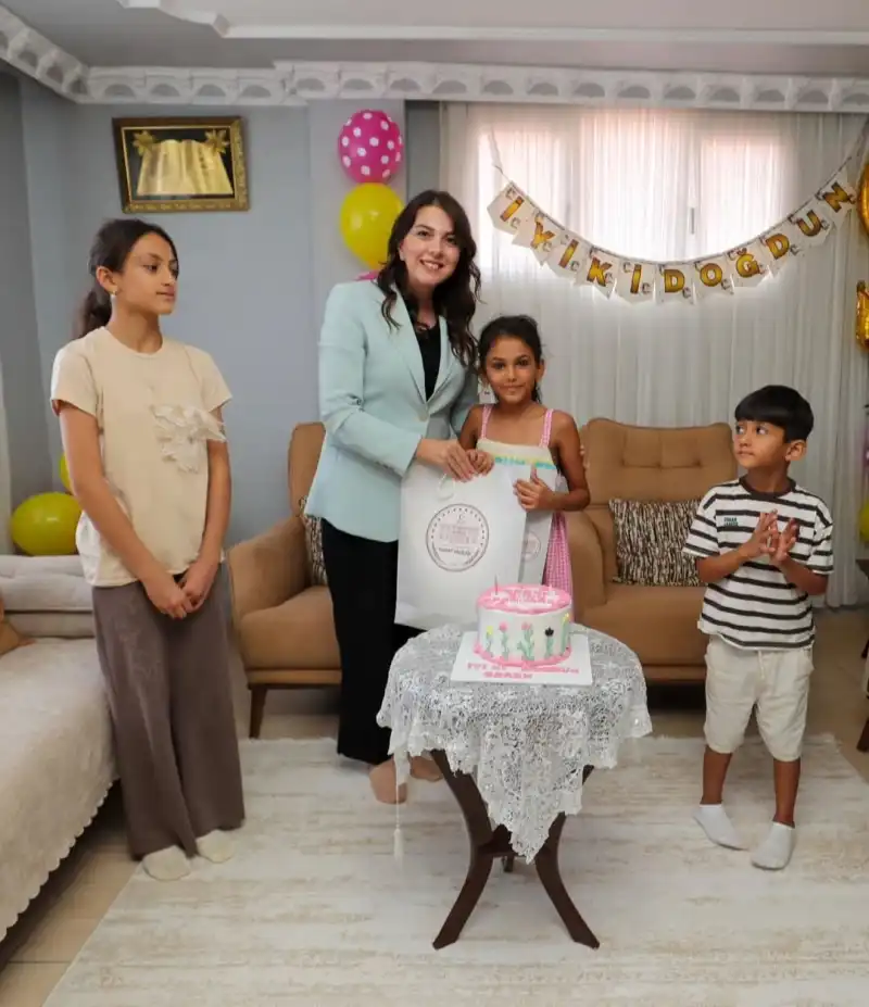 YÜREĞİMİZDEKİ IŞIK PROJESİ BİR KAPIYI ÇALMAKTAN ÖTE...