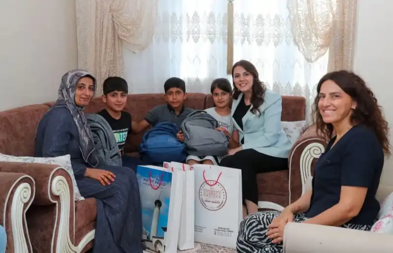 YÜREĞİMİZDEKİ IŞIK PROJESİ BİR KAPIYI ÇALMAKTAN ÖTE...