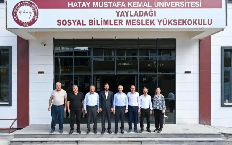 REKTÖR EREN:ÖĞRENCİ ODAKLI YÖNETİM ANLAYIŞINA... 