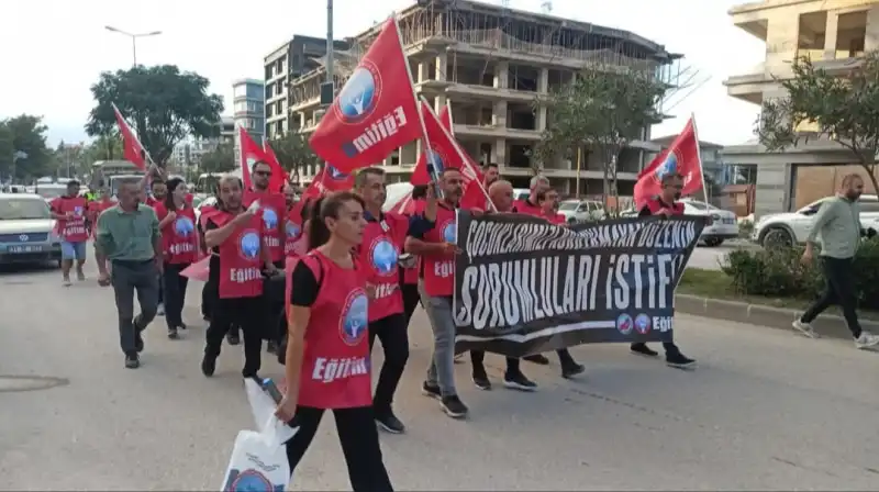ÇOCUK GÜVENLİĞİNİ YALNIZCA OKULUN DÖRT DUVARI ARASINA... 