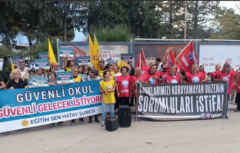 ÇOCUK GÜVENLİĞİNİ YALNIZCA OKULUN DÖRT DUVARI ARASINA...
