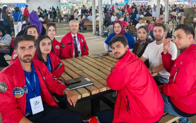 REKTÖR EREN, HMKÜ TEKNOFEST TOPLULUĞUYLA ŞANLIURFA’DA!