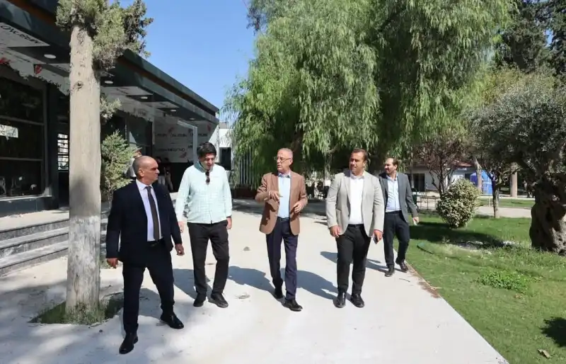 BAŞKAN İBRAHİM NACİ YAPAR, AKASYA MAHALLESİ ÇOK AMAÇLI SALON VE PAZAR YERİ... 