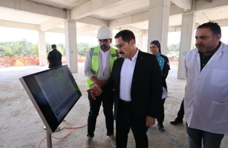 TÜRKİYE'DE İLK VE TEK OLMA...