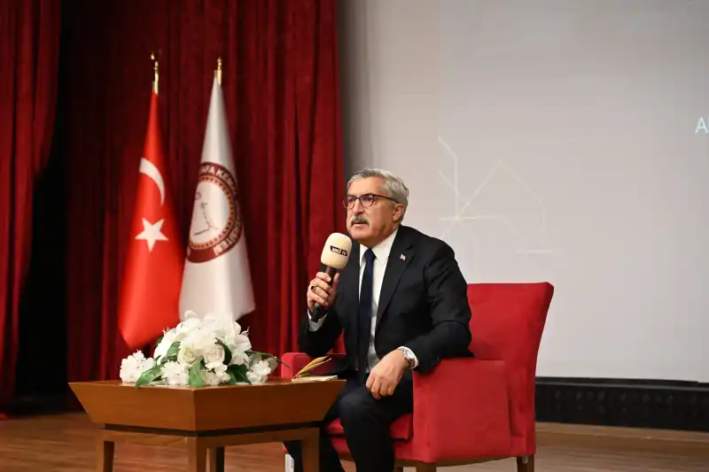 ABDULLAH ÖCALAN'IN SERBEST KALMASI SÜRECİYSE SÜRECE DESTEK YOKTUR!