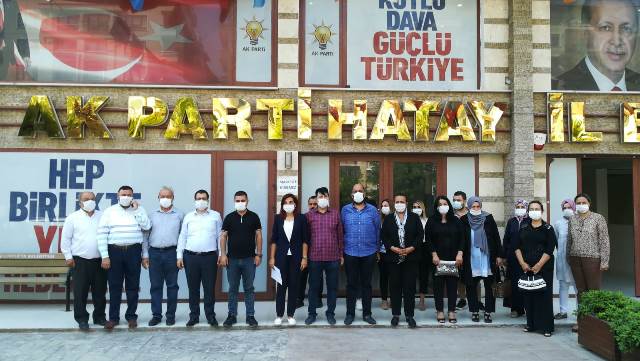 AK PARTİ HATAY KADIN KOLLARI:YAZAR DİLİPAK SUÇ İŞLEMİŞTİR!