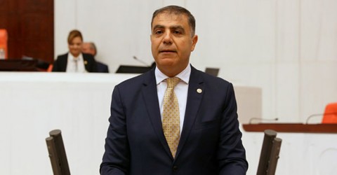 GÜZELMANSUR:GENÇLER ÖZGÜRLÜK İSTİYOR!ÇALIŞMAK,ÜRETMEK İSTİYOR!